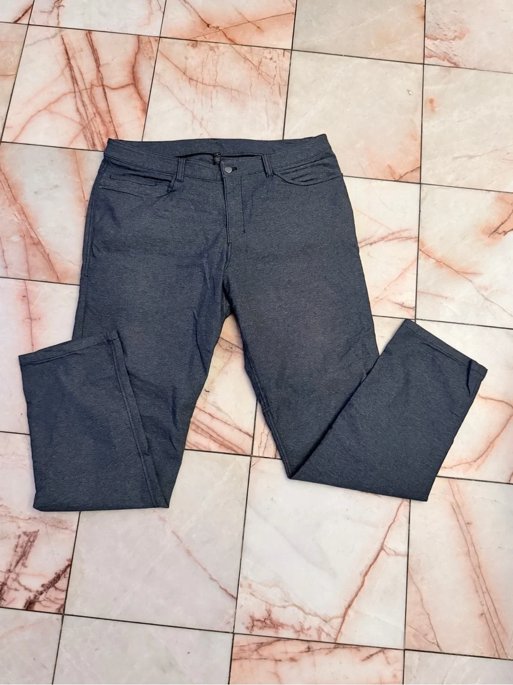 Men’s Lululemon pants